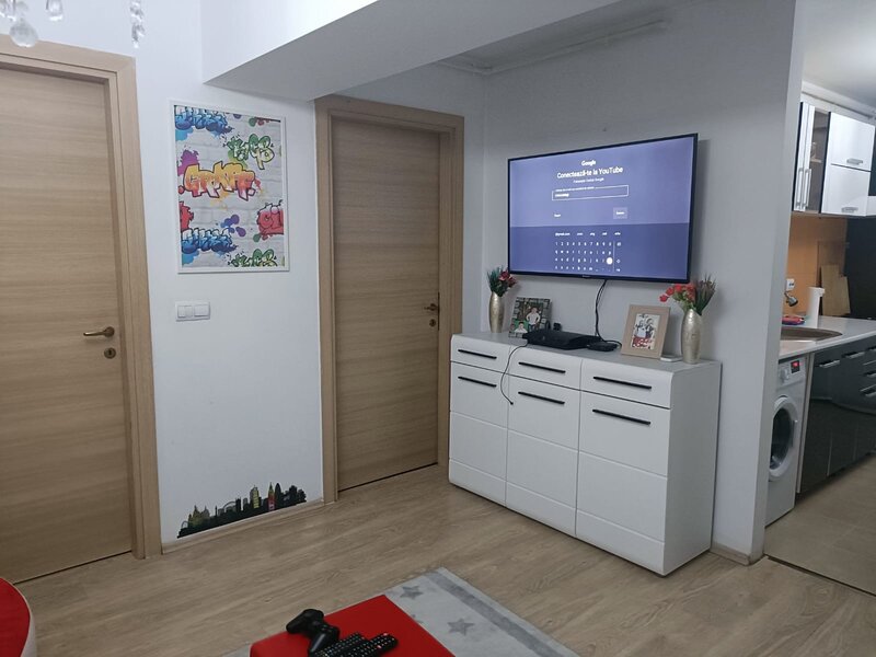 Splaiul Unirii, Confort City