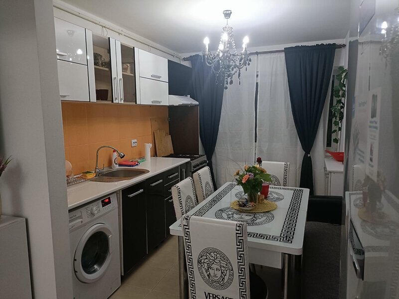 Splaiul Unirii, Confort City